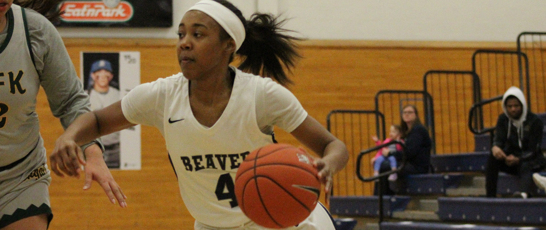 Penn State Beaver's Diamond Thomas reached the 1,000 career point mark the week of Jan. 27th, 2020.