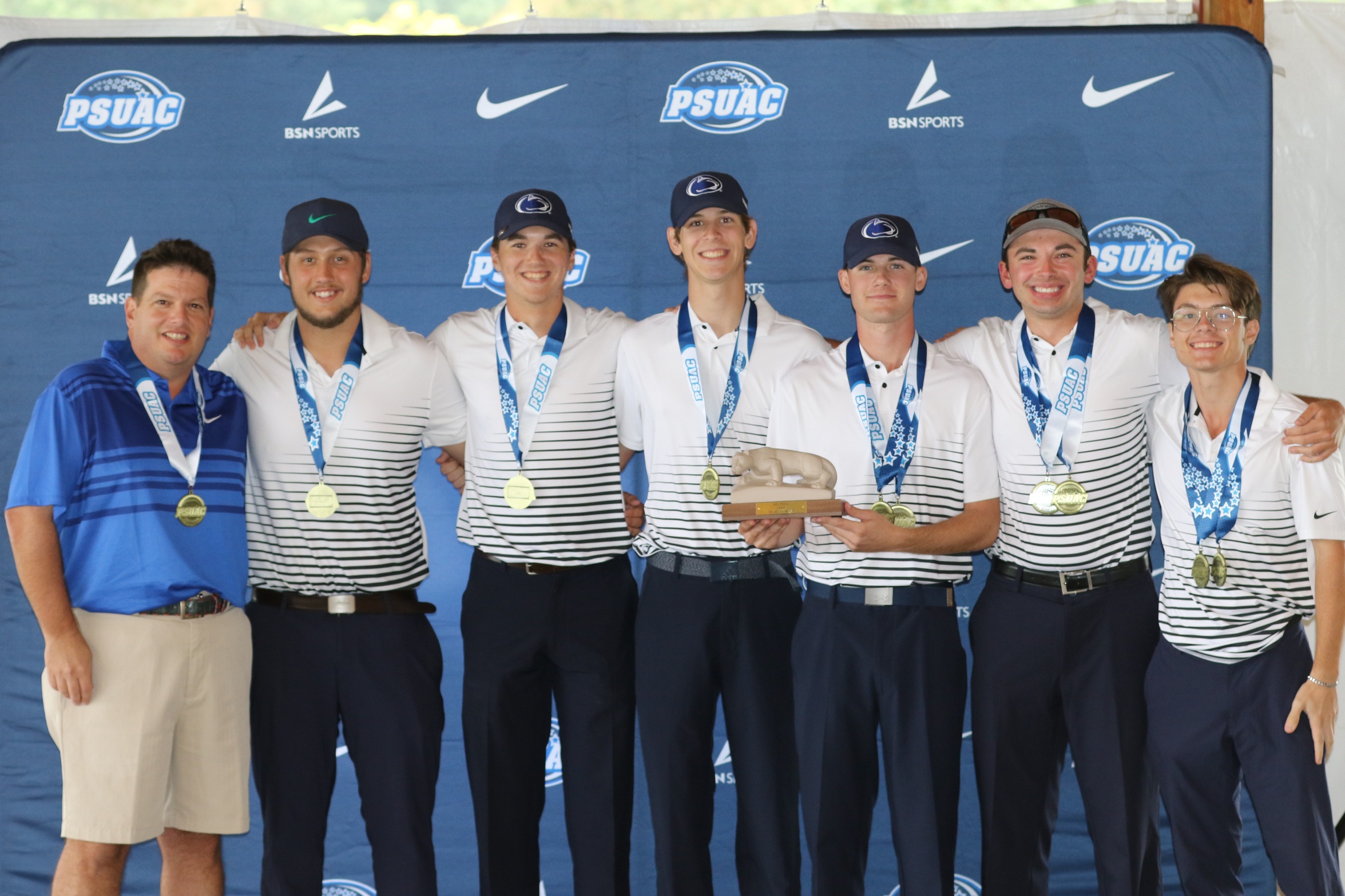 The Penn State Hazleton golf team poses for a photo after winning the 2021 PSUAC Golf Championship.