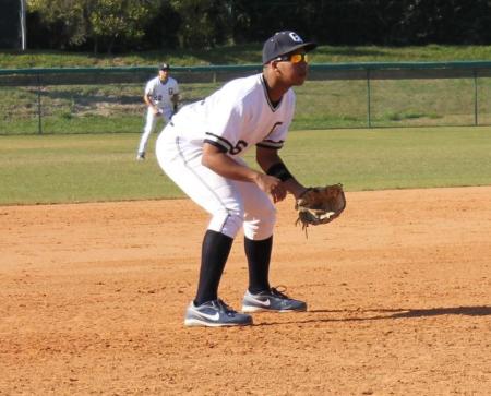 Baseball Opens PSUAC Play with Double-Header Split Against Brandywine