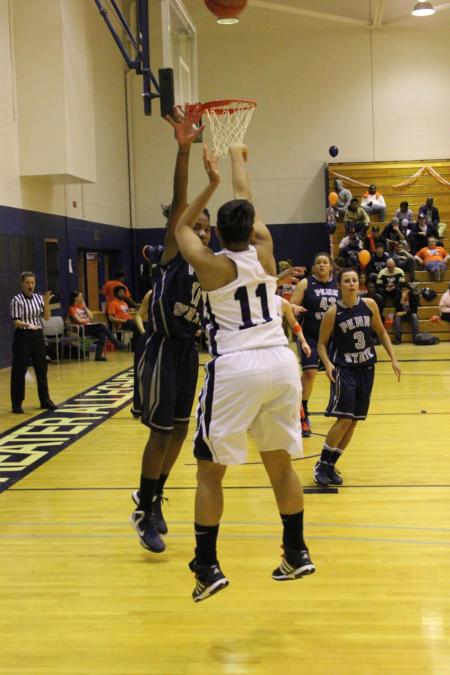 Women's Basketball Ends Regular Season with Loss to NAIA Point Park